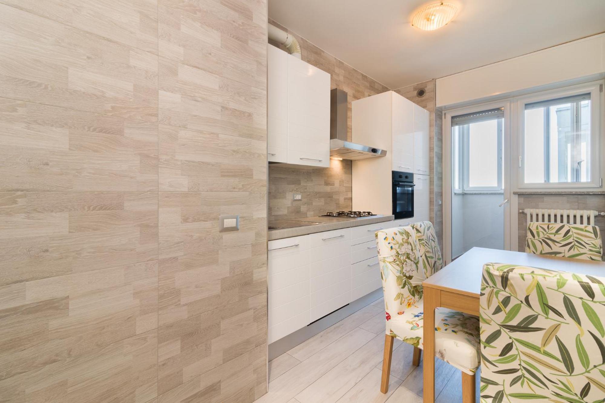 Nuovissimo Attico 17esimo Piano, 10 Posti Letto Appartamento Milano